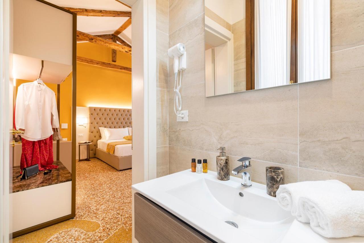 ונציה Residenza La Duchessa Deluxe Rooms מראה חיצוני תמונה