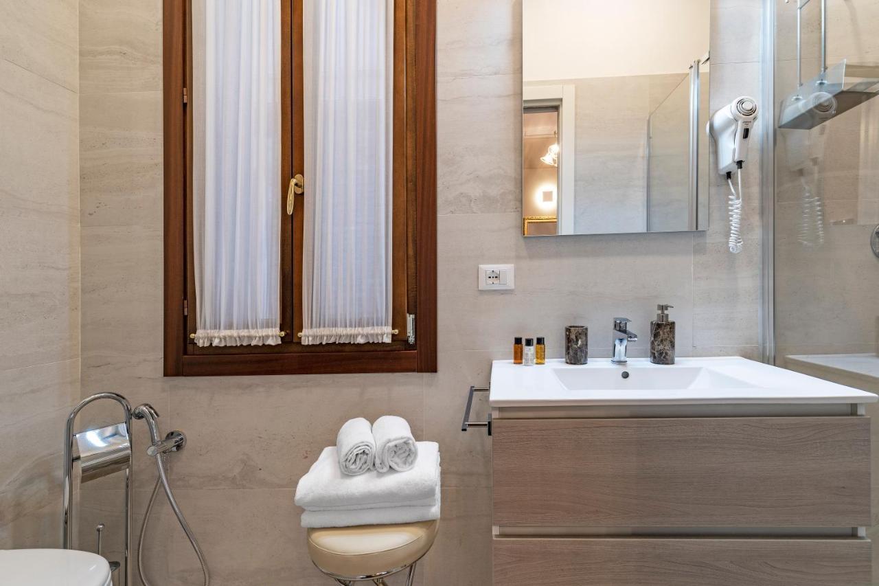 ונציה Residenza La Duchessa Deluxe Rooms מראה חיצוני תמונה