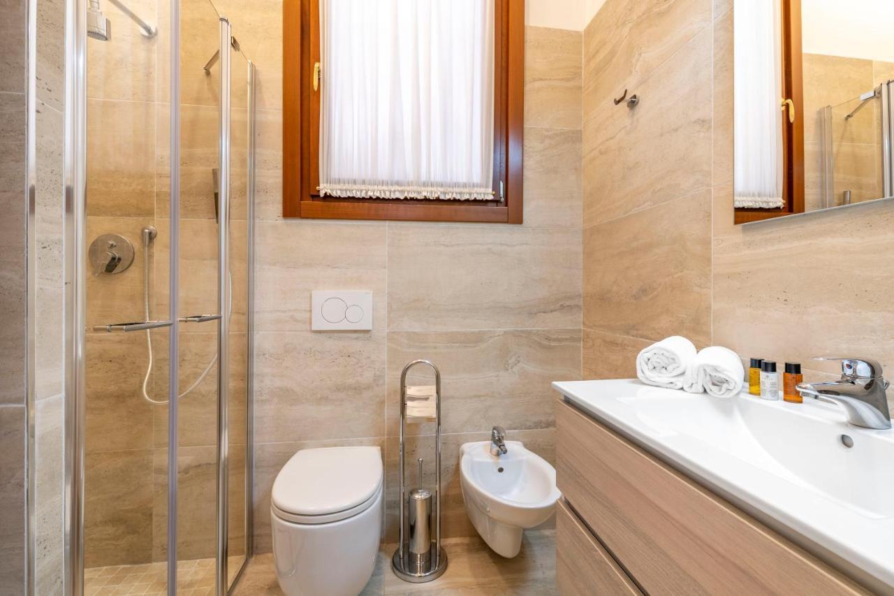 ונציה Residenza La Duchessa Deluxe Rooms מראה חיצוני תמונה